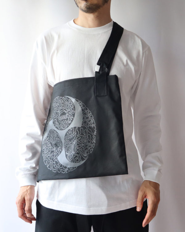 掛絡鞄1号osatokyo