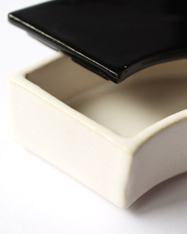 陶器３号「陰陽重ね地紙」osatokyo