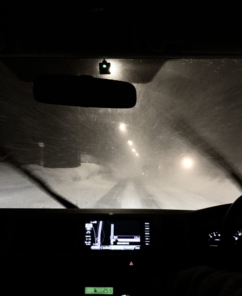 AECB602E-32C1-4320-8541-653336341769