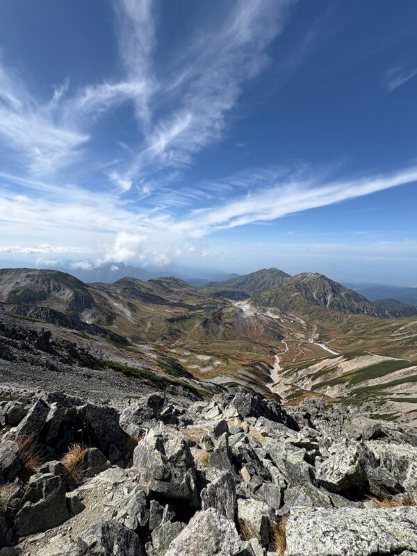 岩だらけosatokyo